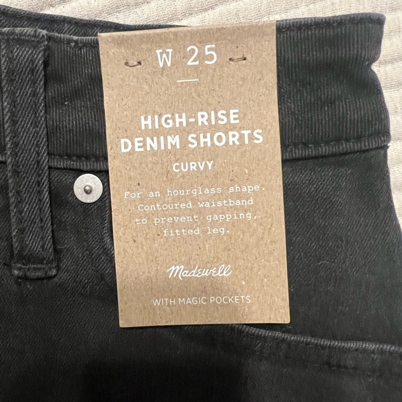 NWT Madewell Denim Shorts - Picture 2 of 4
